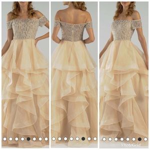 Preorder ur size.. It takes 1 to 2 weeks